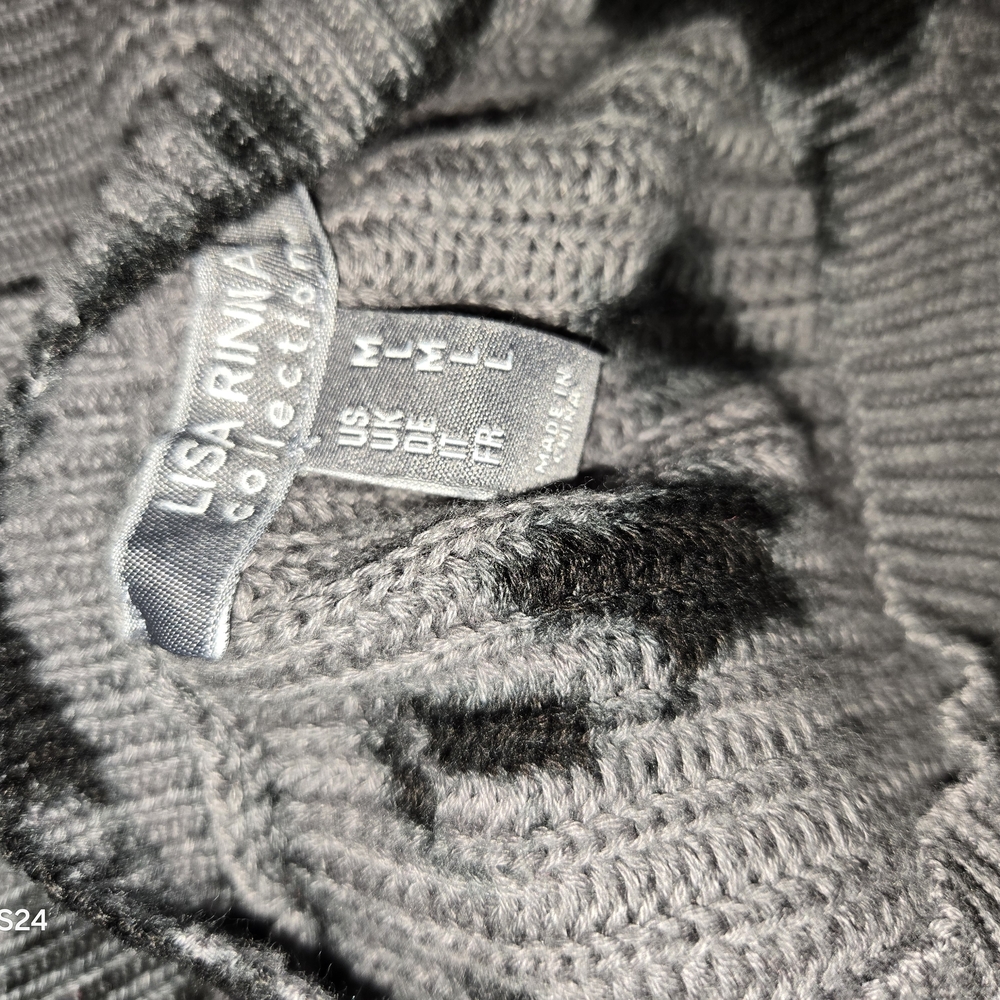 Lisa Rinna Collection Gray and Black Patterned Sweater - Picture 7 of 7
